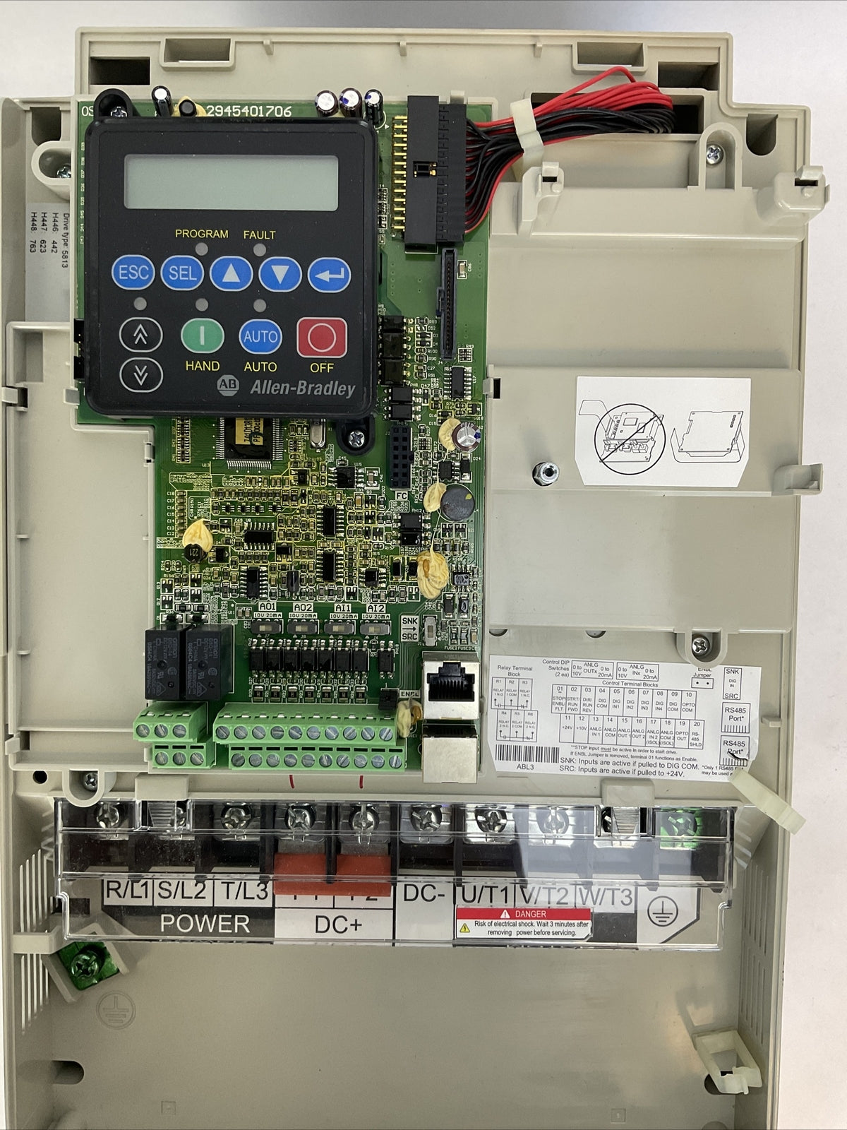 ALLEN BRADLEY 22C-D038A103 SER A FRN 7.01 AC DRIVE OUTPUT 0-460VAC 18.5kW/25HP2