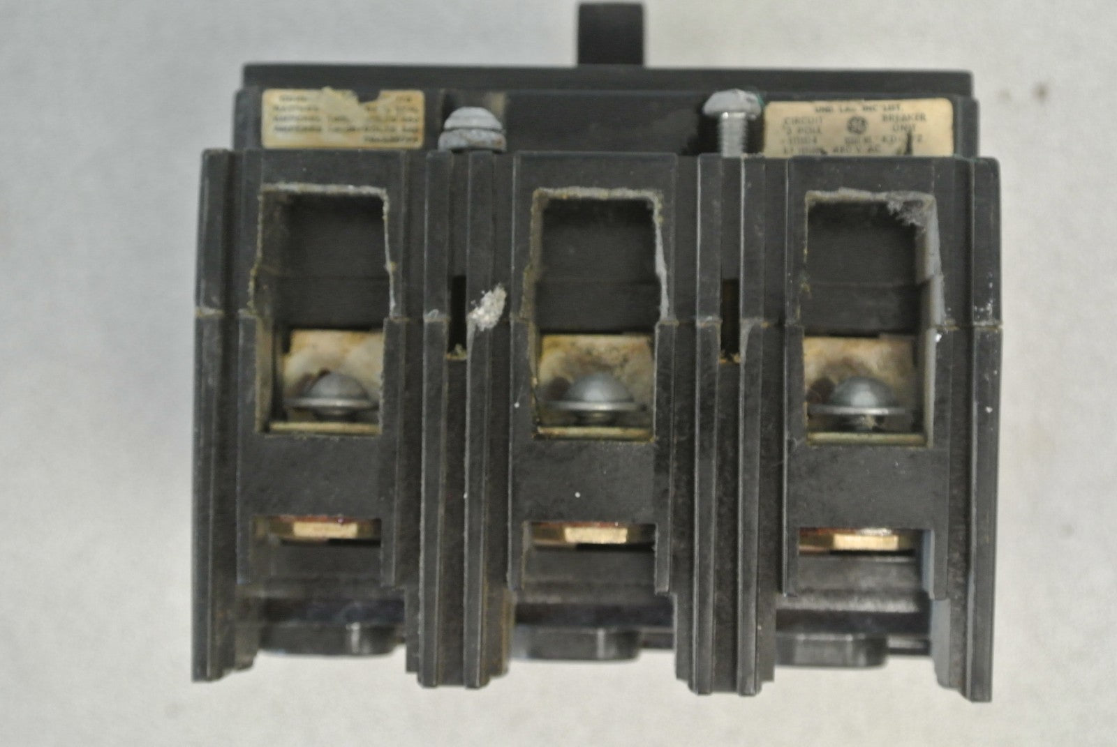 GE TEF134030 CIRCUIT BREAKER - 480VAC, 30A, 3-POLE3