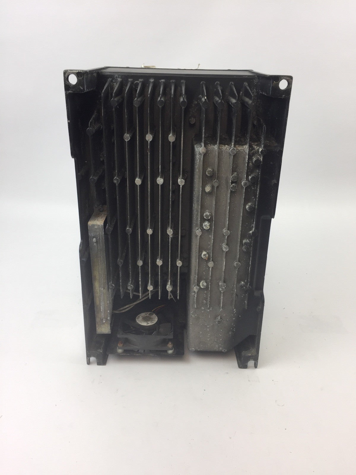 RELIANCE ELECTRIC 2GU41010 A-C VS DRIVE GP-2000 460 VAC 11.3KVA 3 PHASE3