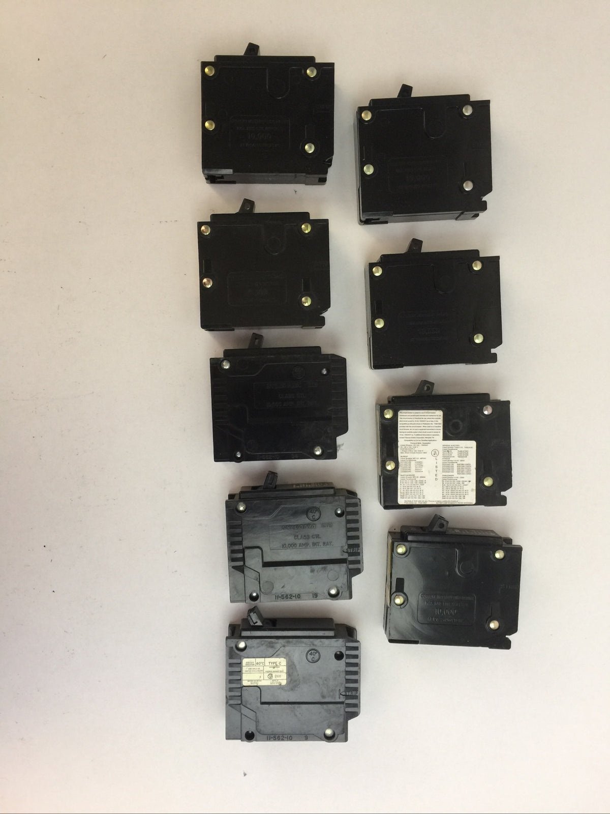 T&B/SYLVANIA/CHALLENGER C-120 CIRCUIT BREAKER 20A 1POLE 120/240VAC (LOT OF 9)4