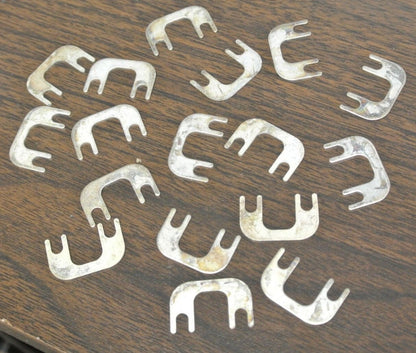 ALLEN-BRADLEY 700-N4 Series A / JUMPER, MIDDLE POLE / LOT of 17 - NEW SURPLUS0