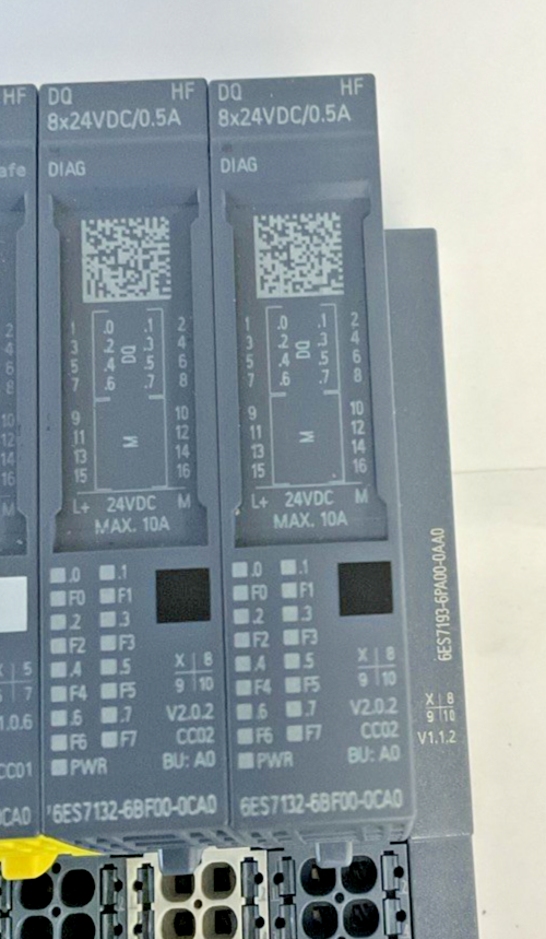 SIEMENS 6ES7 155-6AU01-0CN0 ET200SP SIMATIC S7 WITH MODULES AND BASES3