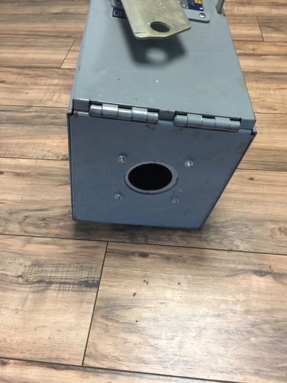 SQUARE D PQ-4220 I-LINE BUSWAY UNIT 200AMP 480VAC 3PH 4W 50HP SER 1A3