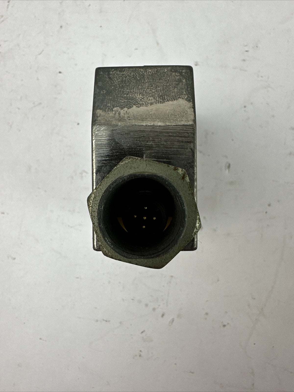 BANNER SMBQS30YL QS30FF600Q PHOTOELECTRIC SENSOT 10-30VDC4