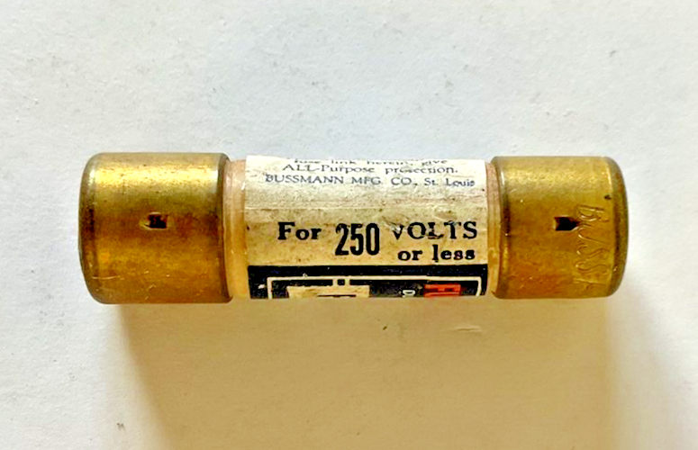 BUSSMANN FRN 15 FUSE FUSETRON 250VAC 15A ***LOT OF 6***2