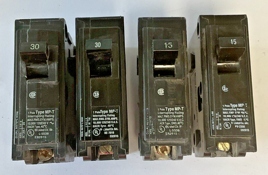 MURRAY MP115(2) WITH MP130(2) CIRCUIT BREAKER 15A & 30A **4 BREAKERS**0