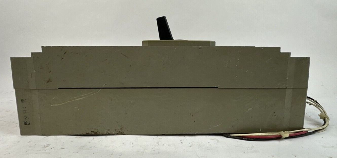 ITE HP3-F160 CIRCUIT BREAKER FRAME 600VAC 3POLE WITH 800A TRIP UNIT A02HP0R0 AUX6