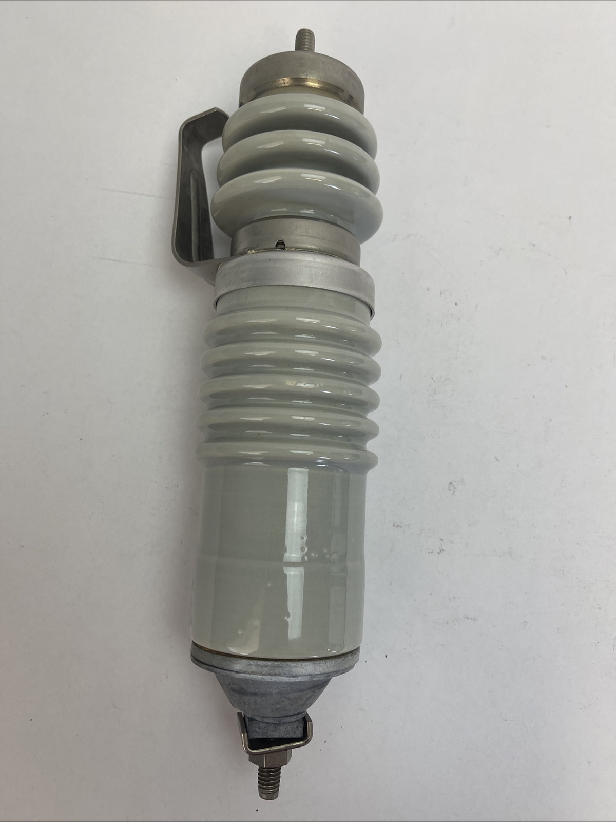 JOSLYN 3 KV EXPL PORCELAIN EXPULSION LIGHTNING ARRESTER3