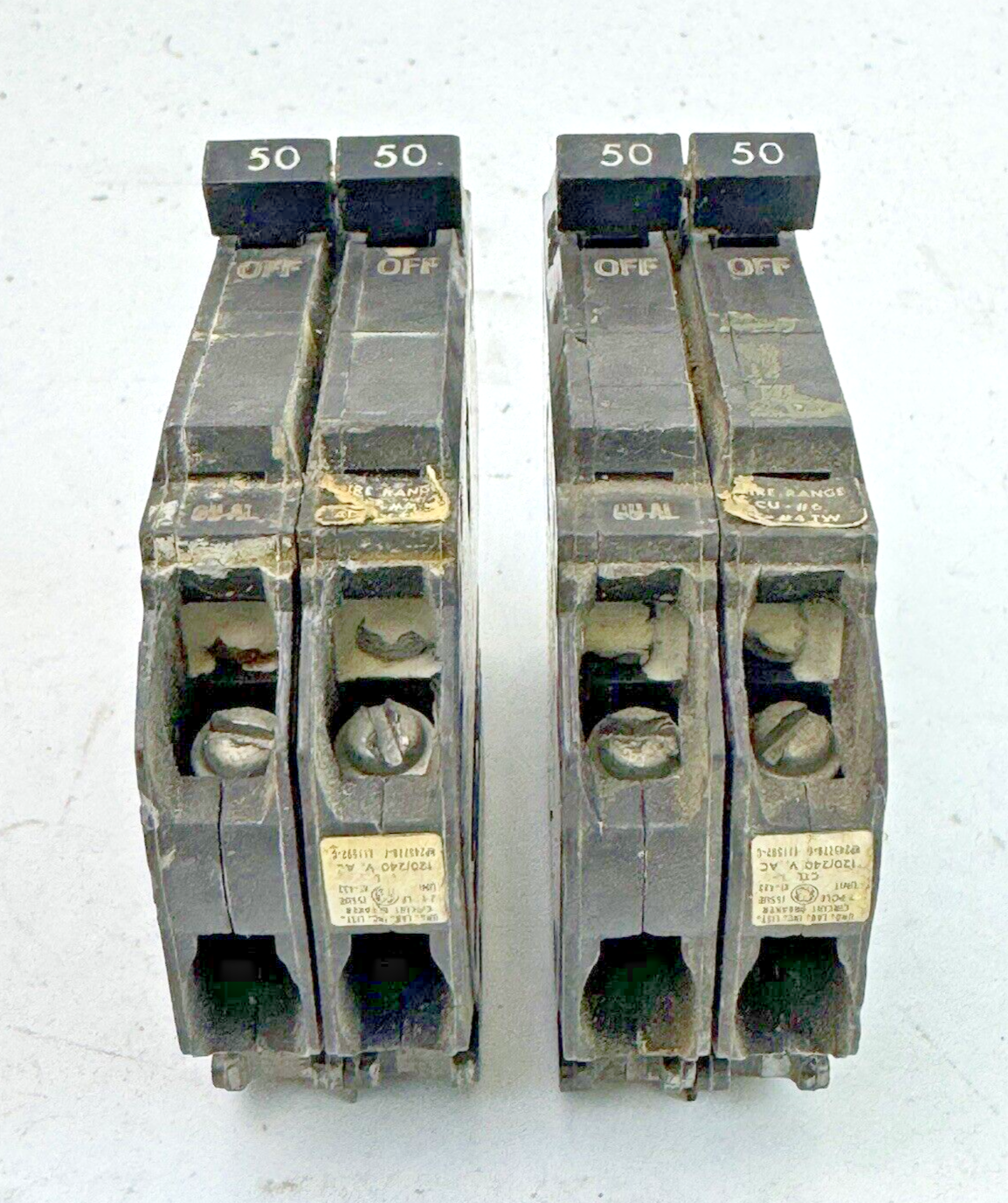 GE *LOT OF 2* - THQP250 - COMMON TRIP CIRCUIT BREAKERS - 2 POLE, 50 A, 240 VAC2