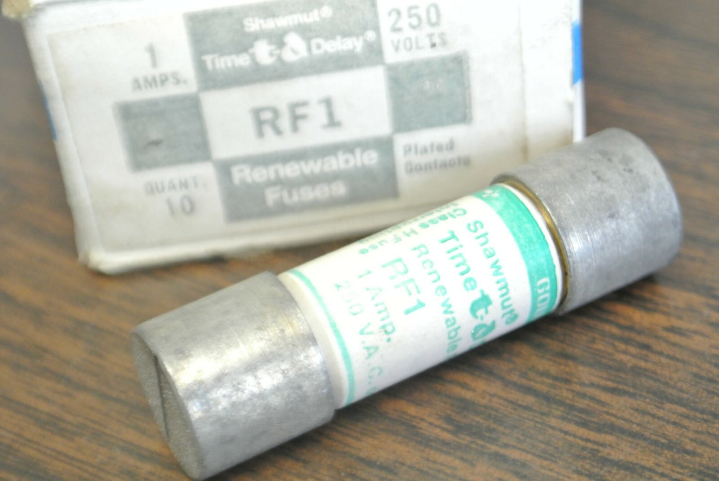 BOX of 10 / GOULD-SHAWMUT RF1 RENEWABLE FUSE 1A / 250V / NEW SURPLUS2