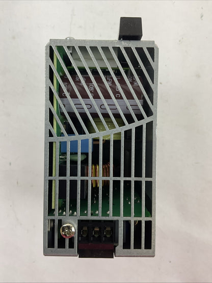 PULS PIC480.241D POWER SUPPLY OUTPUT 24-28VDC INPUT 100-240VAC 5.4-2.4A 50-60HZ2