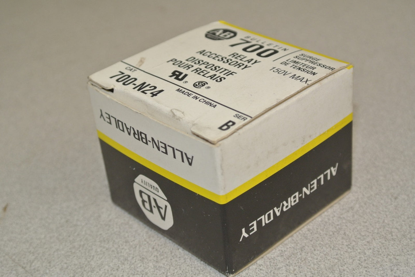 ALLEN-BRADLEY 700-N24 / SURGE SUPPRESSOR / 150V MAX / NEW SURPLUS6