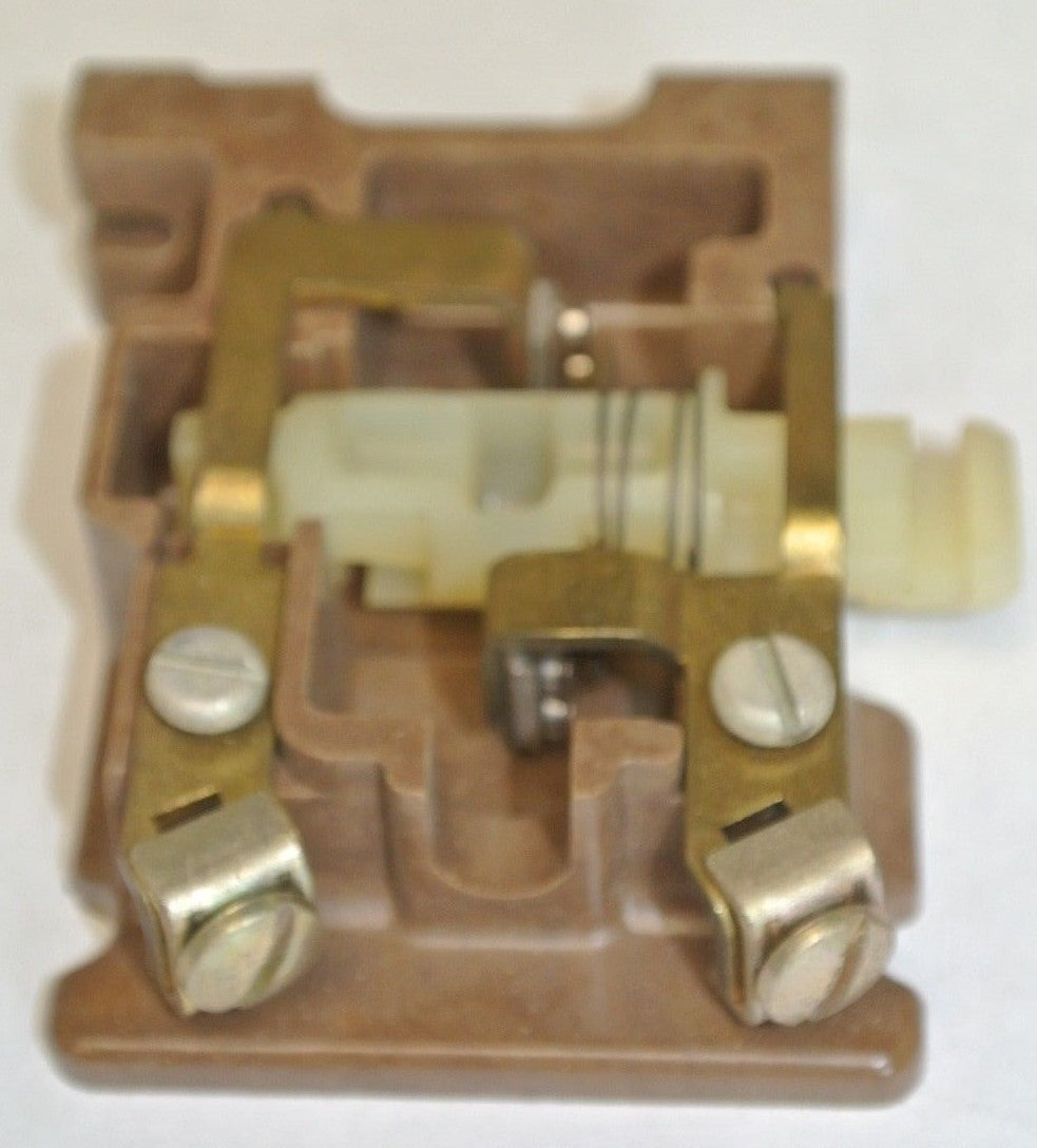 JOSLYN CLARK KPM-13 AUXILIARY CONTACT / FIXED POLE KIT, CLOSED TOP - NEW SURPLUS4