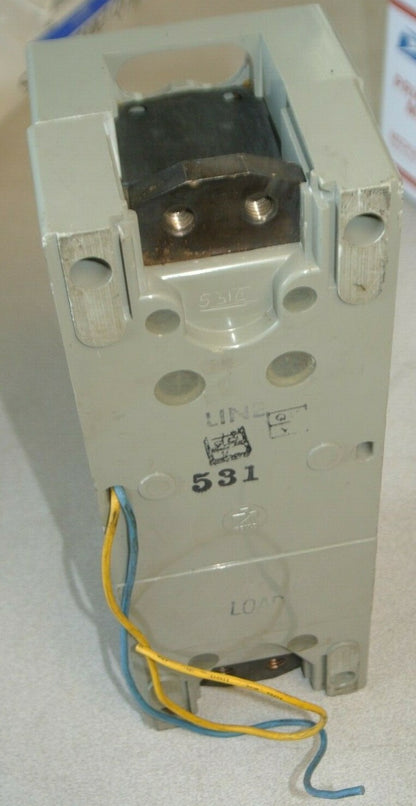 I-T-E / GOULD KS-21124 L5 CIRCUIT BREAKER / 225A / 2 POLE / NO LUGS6