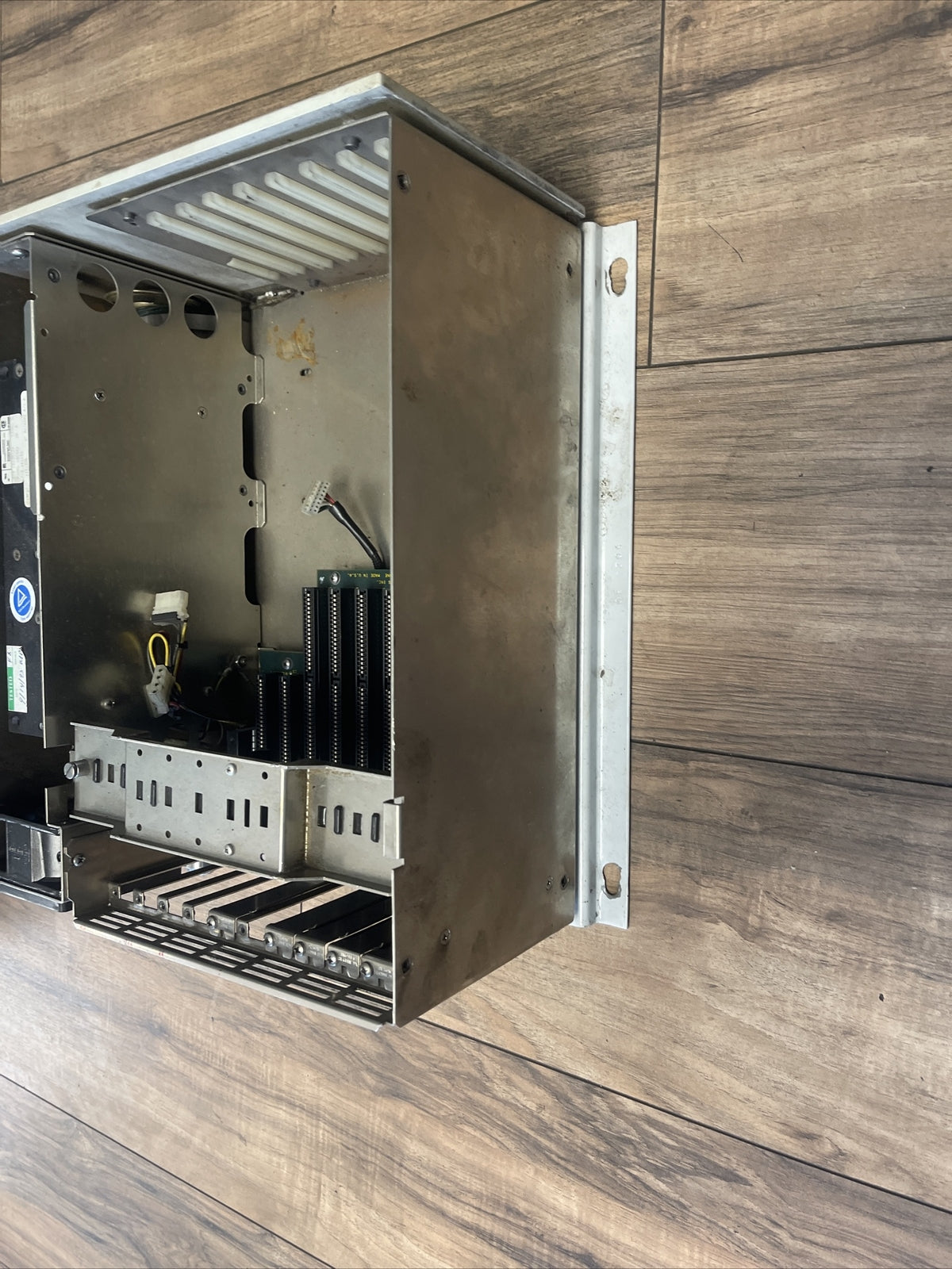 TEXAS MICROSYSTEMS 5022445-12 PLC CHASSIS WITH QT4A1 POWER SUPPLY 115/230VAC5