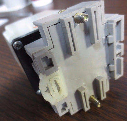 POTTER & BRUMFIELD CKB-38-78180 TIME DELAY RELAY 1.8 to 180 SEC 10A, 240VAC 9