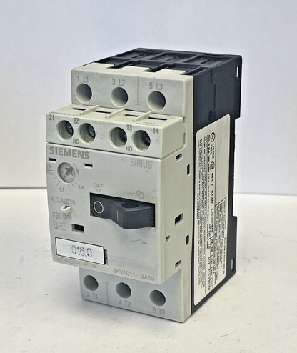 SIEMENS - 3RV1011-1BA10 & 3RV1901-1E-CIRCUIT BREAKER W/ SWITCH TRANSVERSE0