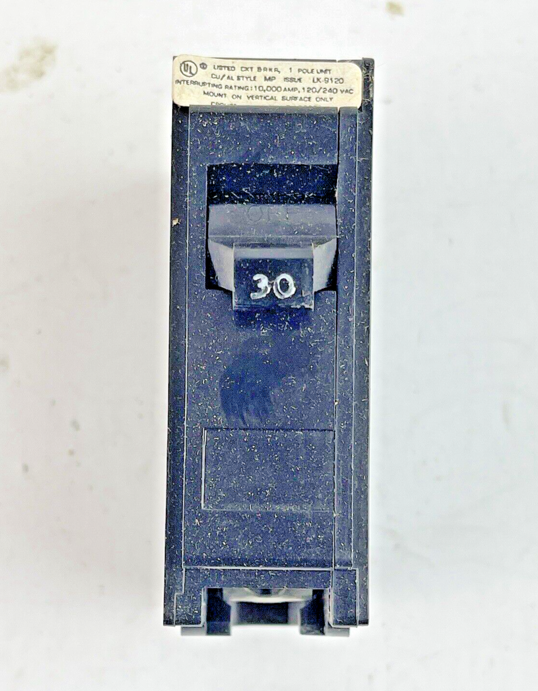 CROUSE-HINDS *BOX OF 10* - MP130 - 1 POLE, 30 A, 240 VAC CIRCUIT BREAKER3