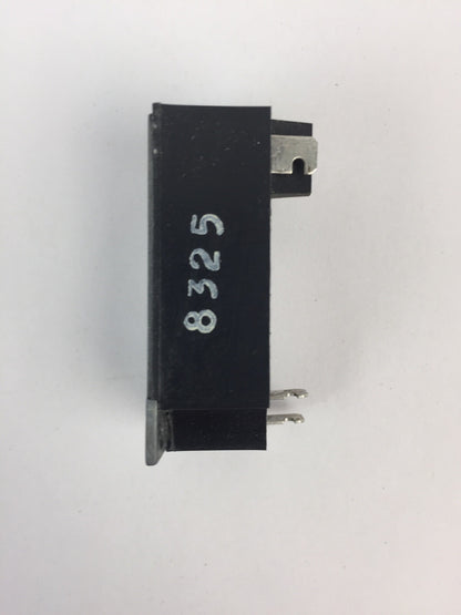 CRYDOM S218 SOLID STATE RELAY INPUT 3.5-8VDC OUTPUT 120VAC 8A3