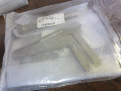 FISHER CONTROLS GG19919X012 MOUNTING BRACKET GE43826X012 ALIGN TEMPLATE HARDWARE4