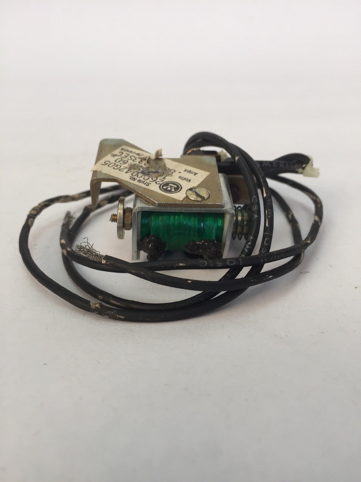 WESTINGHOUSE/CUTLER HAMMER 2609D42G05 SHUNT TRIP 120VAC LEFT HAND MOUNTING3