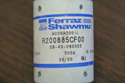FERRAZ-SHAWMUT A025R200IL PROTISTOR FUSE / 250V / 200A / R200885CF00 NEW SURPLUS1