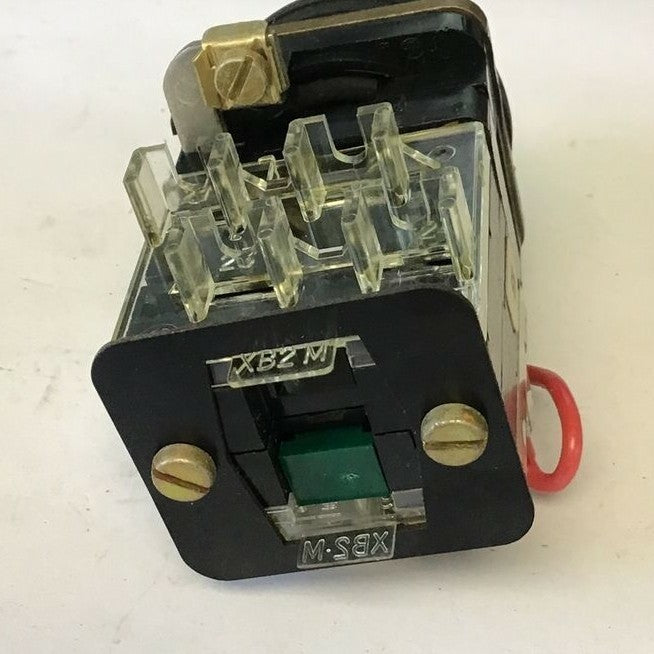 TELEMECANIQUE XB2-MY103 PUSH BUTTON LIGHT 600VAC7