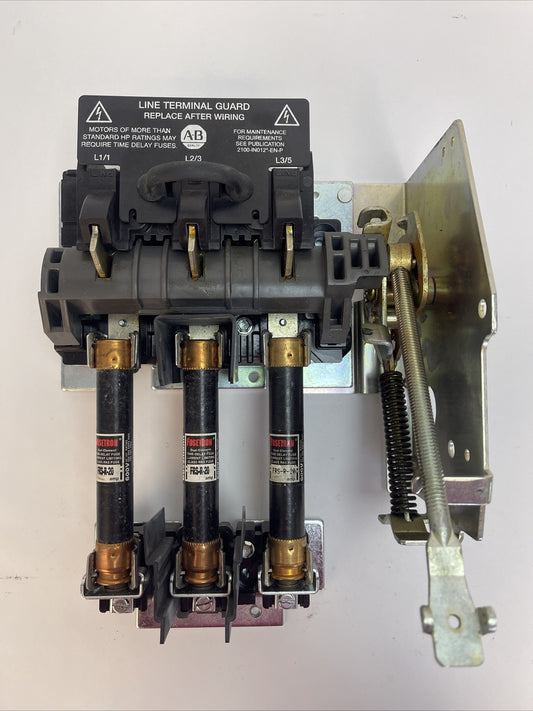 ALLEN BRADLEY 1494V-DS30 FUSIBLE DISCONNECT SWITCH SER D 30A 600VAC 20HP 250VDC0