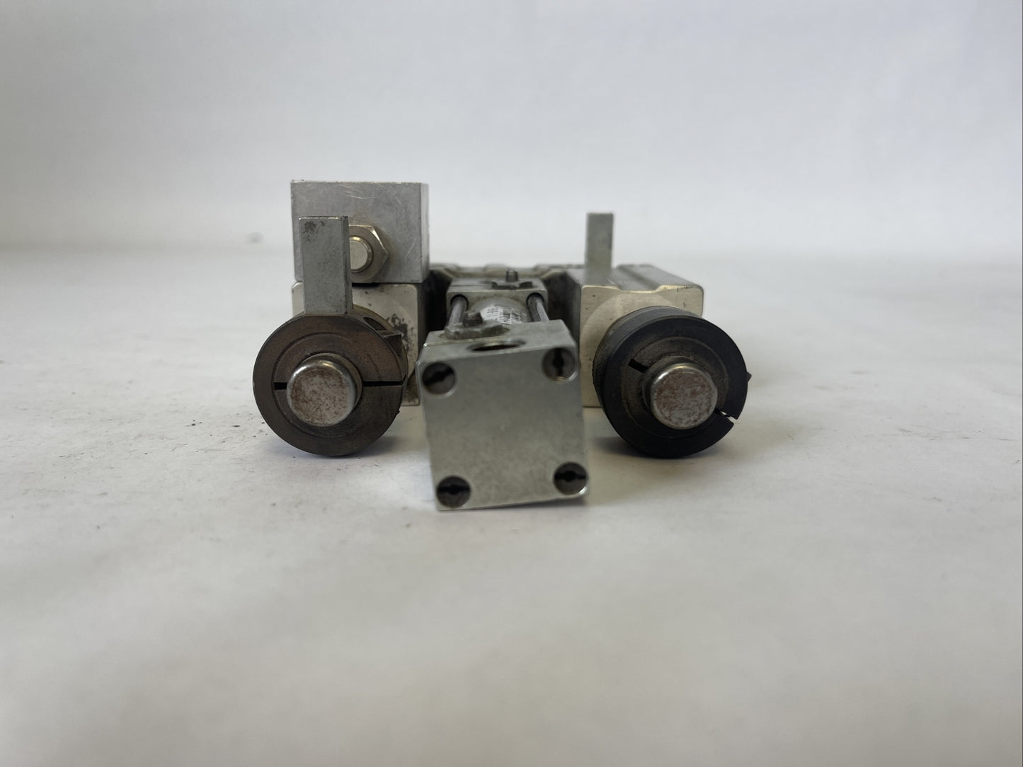 PHD SDD22 X 1-DB-GG-J PNEUMATIC SLIDE & CYLINDER5