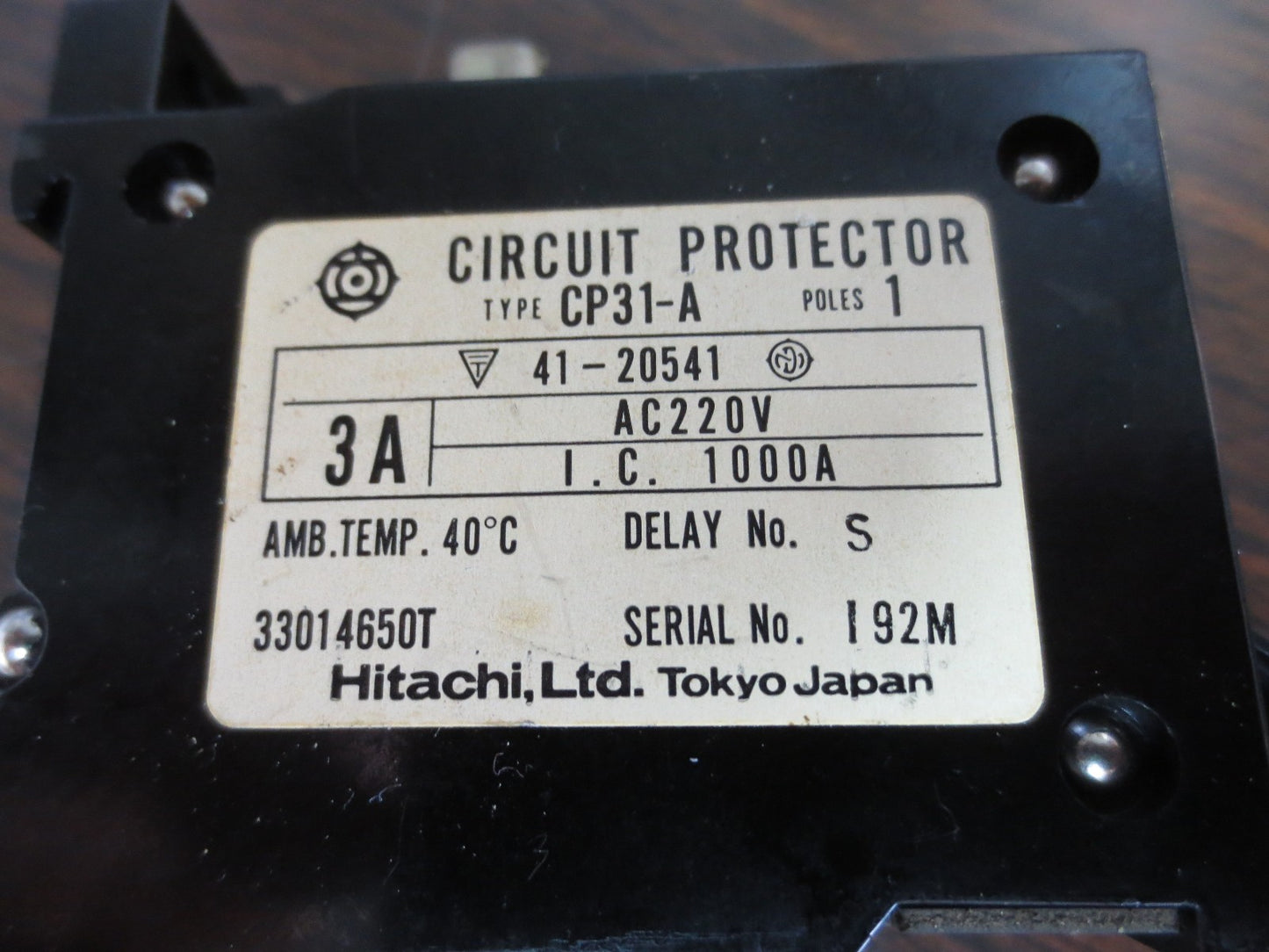 HITACHI CP31-A CIRCUIT PROTECTOR 3A 220VAC 1-POLE DELAY No. S3
