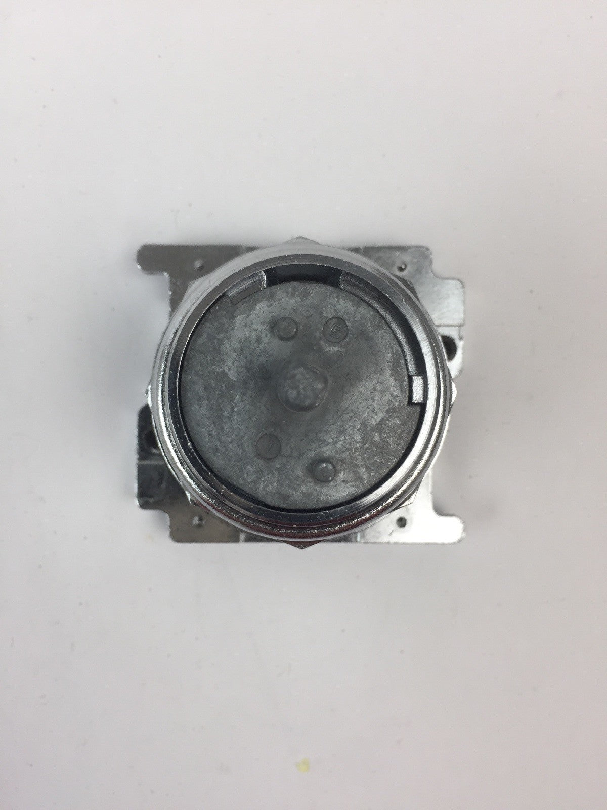 CUTLER HAMMER 10250T4023 SELECTOR SWITCH 3 POSITION1