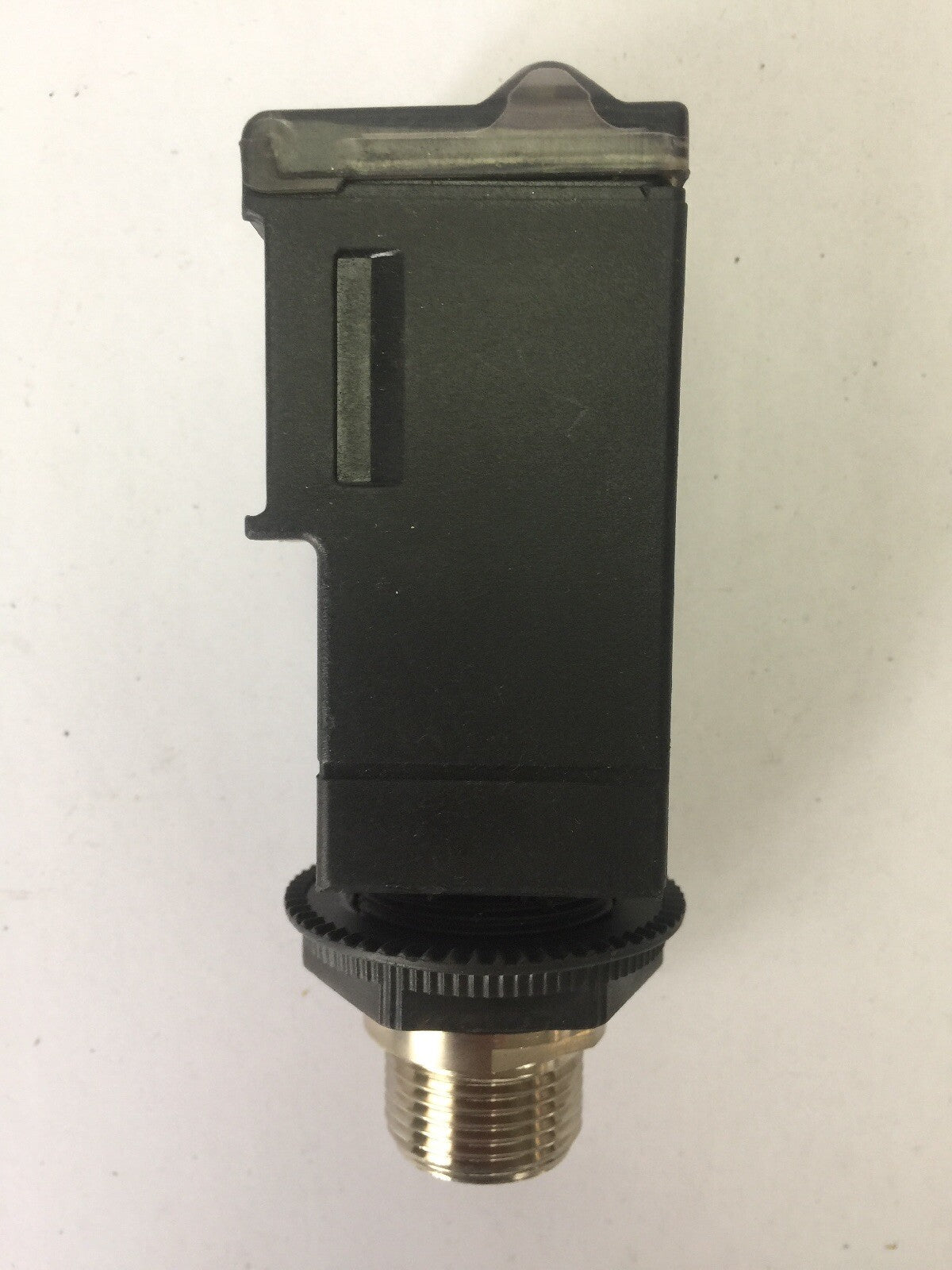 ALLEN BRADLEY 42GDP-9004-QD8 PHOTOSWITCH DIFFUSE DIAGNOSTIC SENSOR 90-264VAC 5