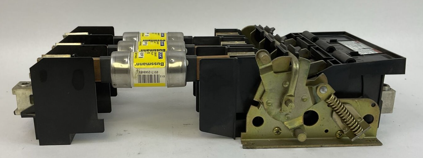 FURNAS D46122-001 DISCONNECT SWITCH 200AMP LPS-RK-150SP 150A 600VAC 300VDC FUSE5