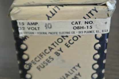 ECONOMY / FPE OBH-15 BOLT-ON FUSE / 15A / 32VDC / NEW SURPLUS5