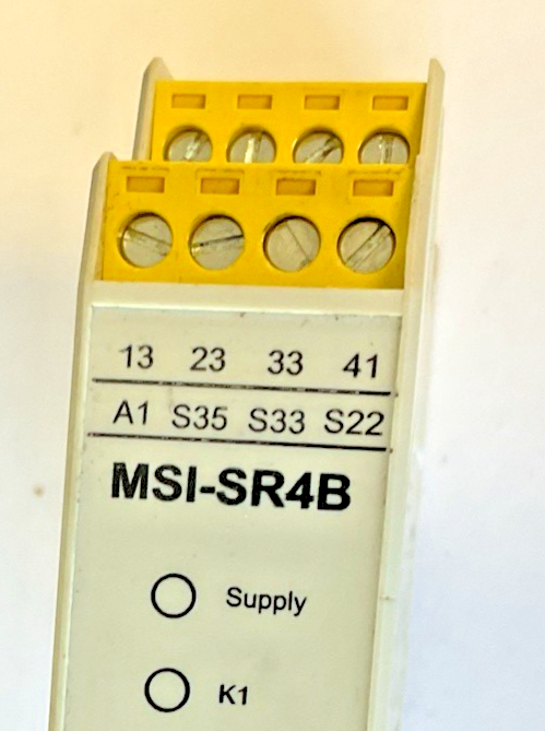 LEUZE MSI-SR4B-01 EMERGENCY STOP RELAY 24VAC/VDC1