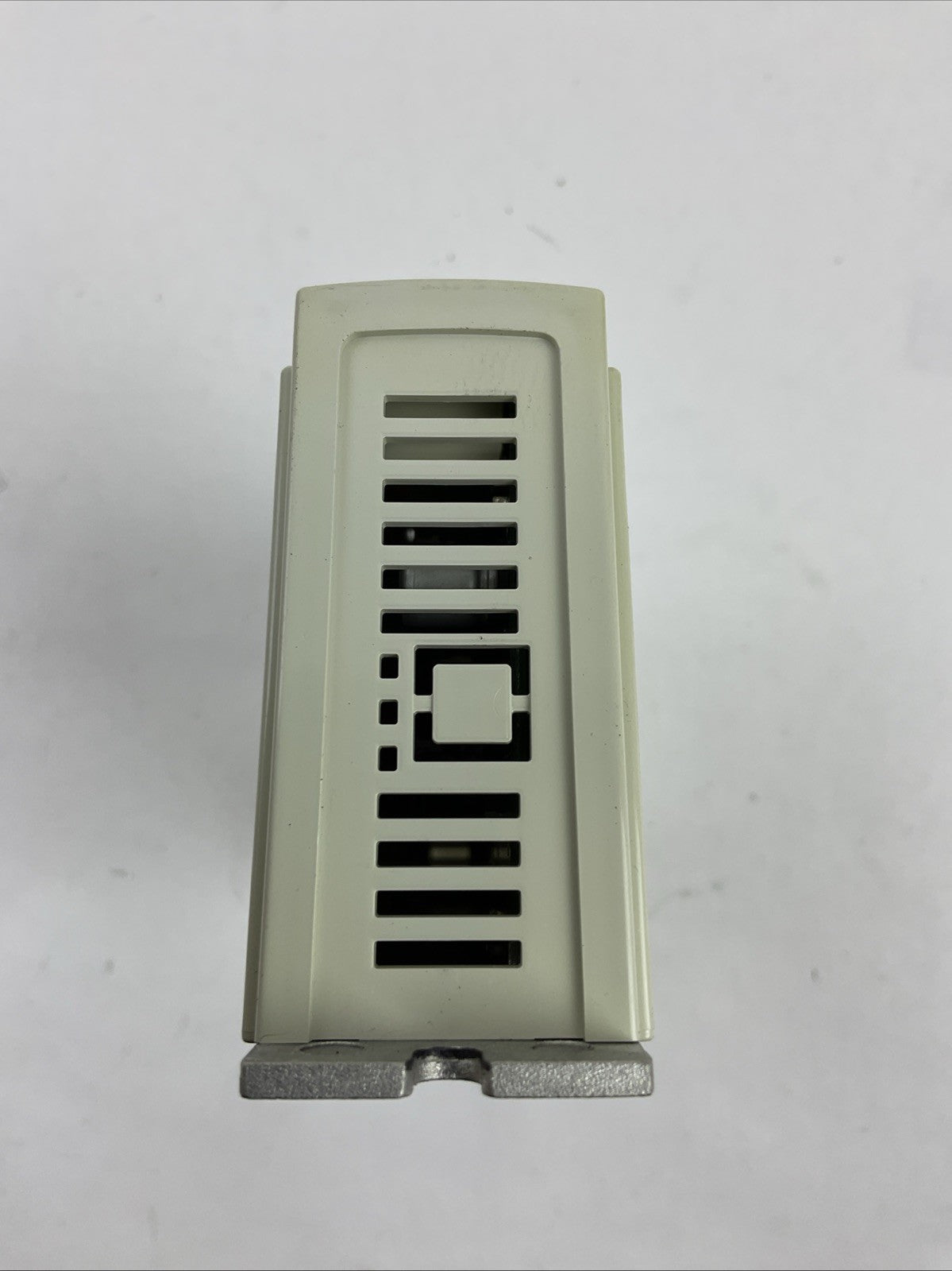 IAI ACON-C-20I-PN-2-0 ACTUATOR POSITION CONTROLLER OUTPUT 0-24VAC INPUT 24VDC3