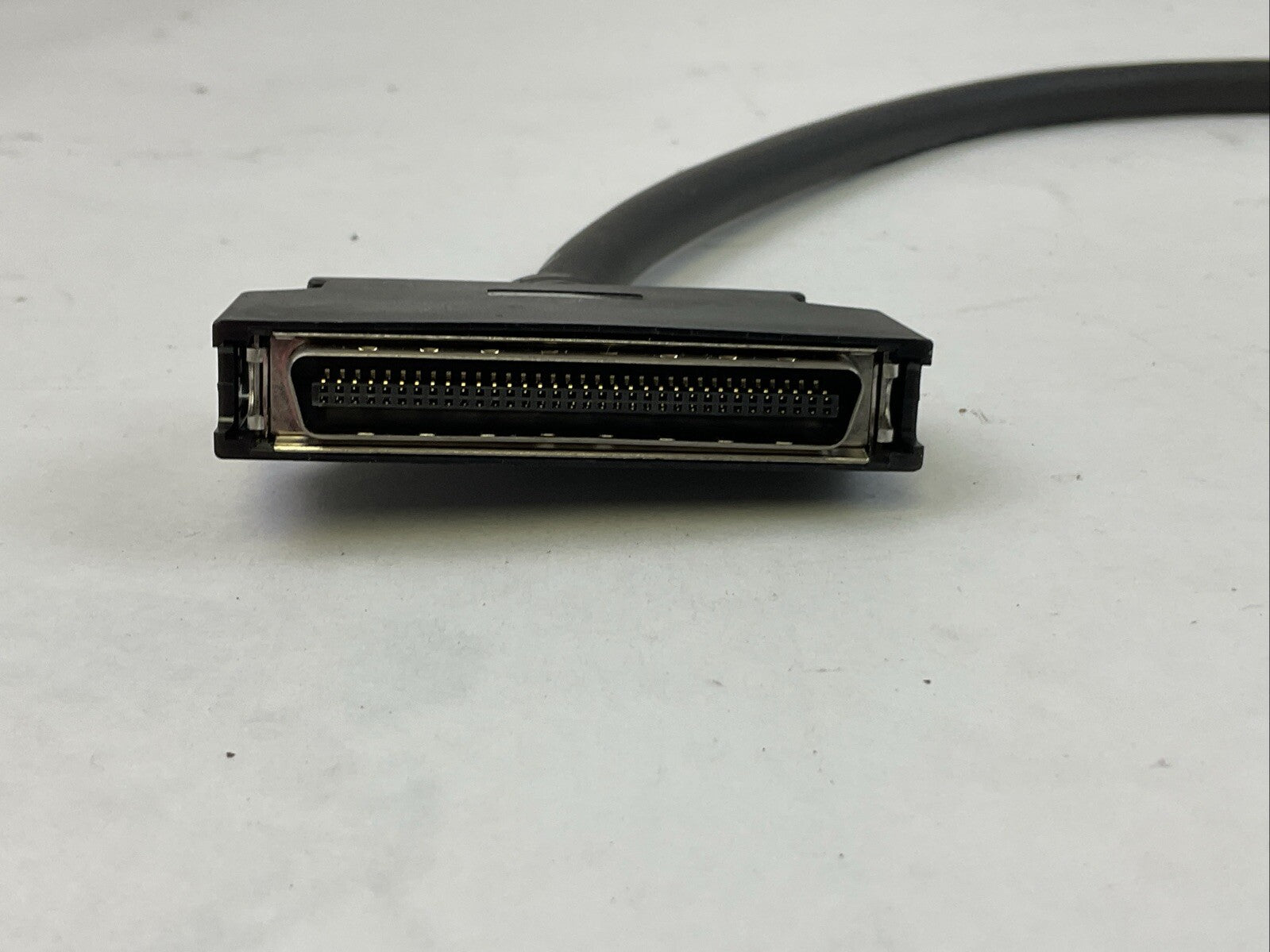 OMRON CS1W-CN313 CABLE2