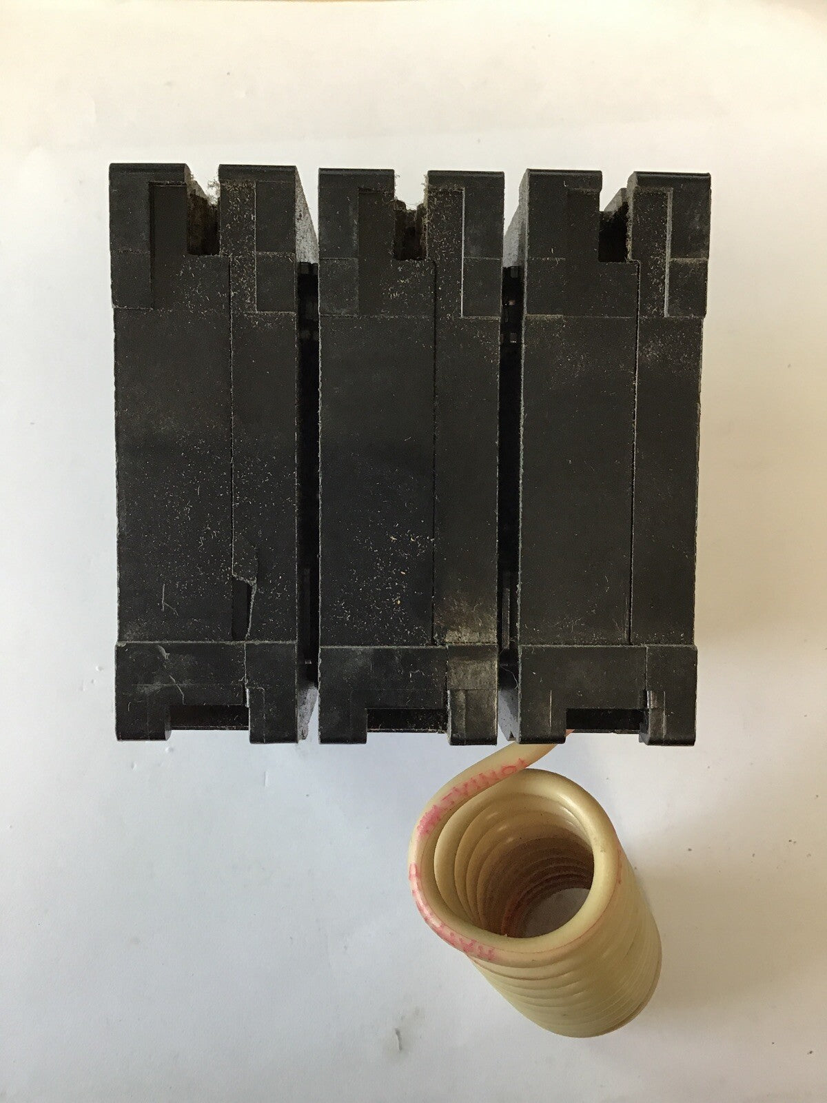 ITE QG3-B015 NEUTRAL SWITCH CIRCUIT BREAKER 15AMP 120/240VAC 3