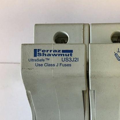 FERRAZ SHAWMUT US3J2I 2 POLE FUSE HOLDER *LOTOF2*2