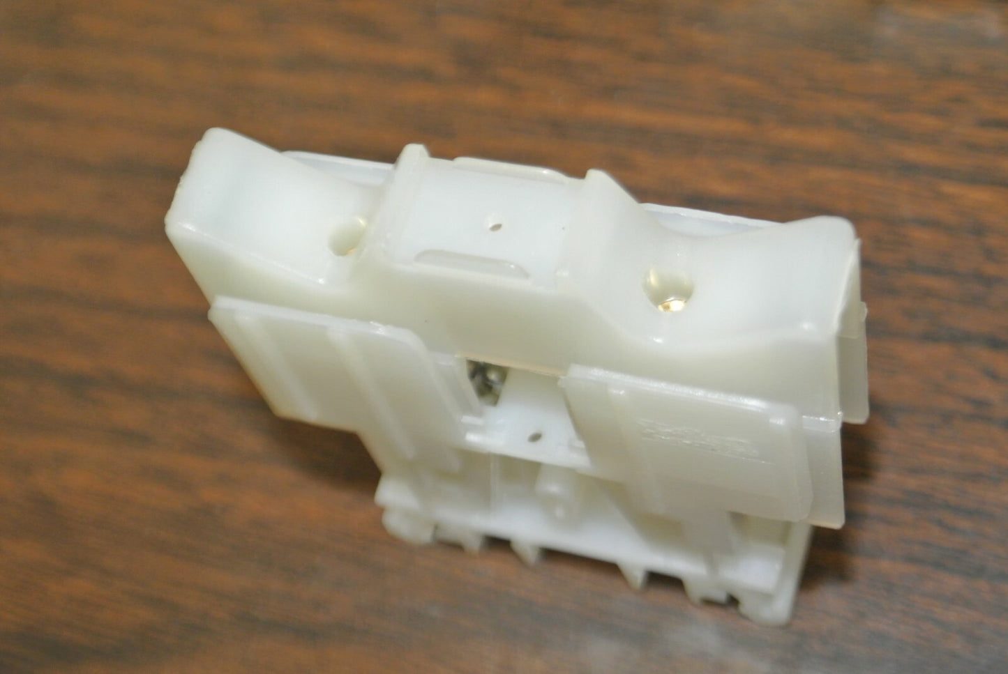 BUSS NDNLFD1-WH / FUSE HOLDER / 15A / 600V / DIN RAIL MOUNT / NEW SURPLUS3