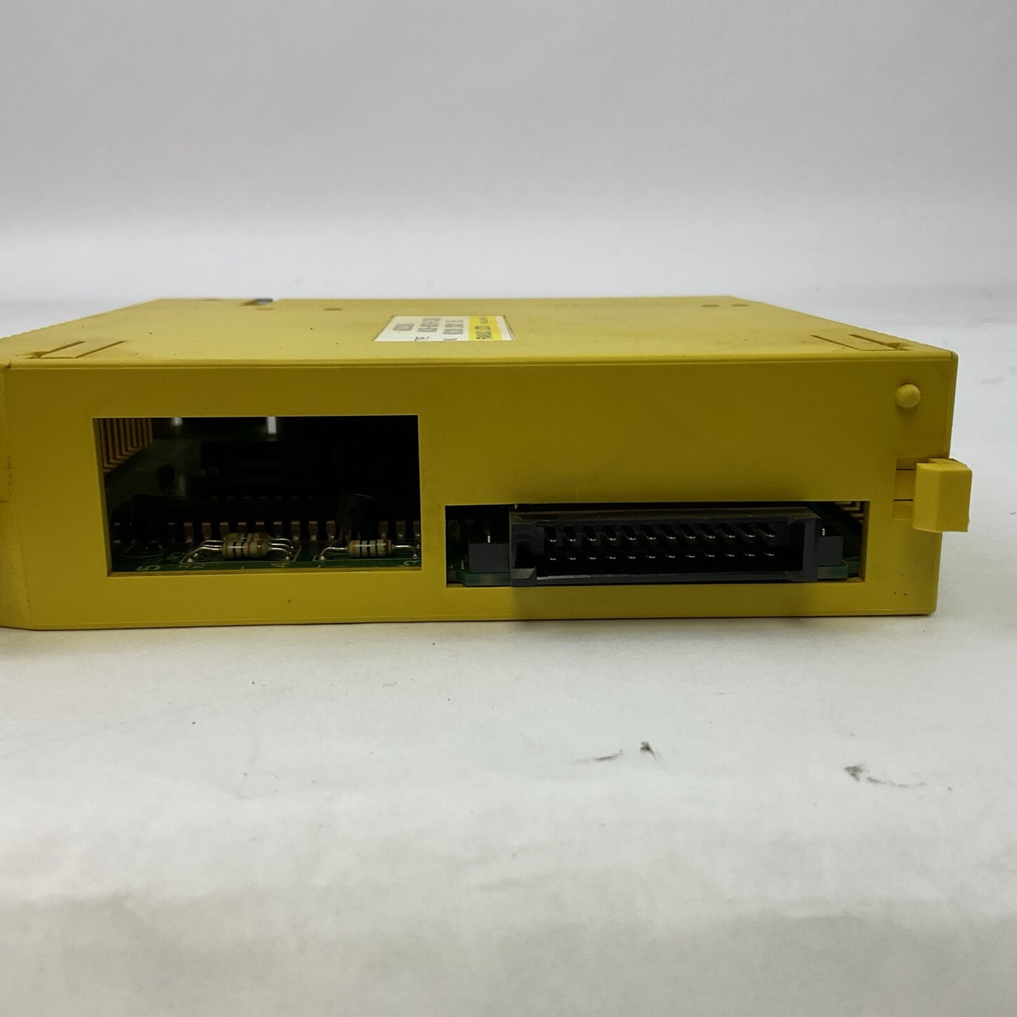 FANUC A03B-0819-C162 OUTPUT MODULE AOD32A13