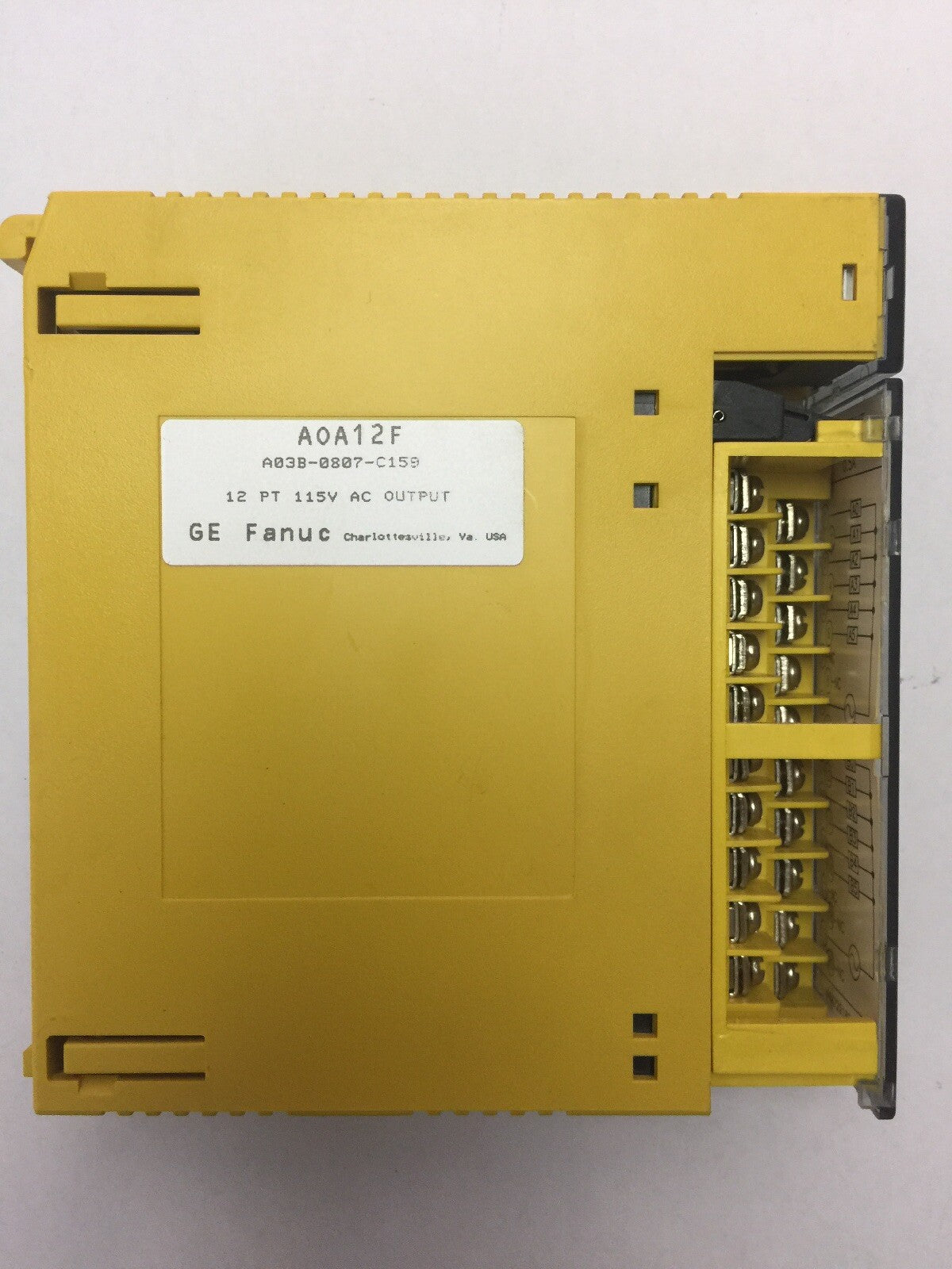 FANUC A03B-0807-C159 OUTPUT MODULE 12 PT 115VAC  2