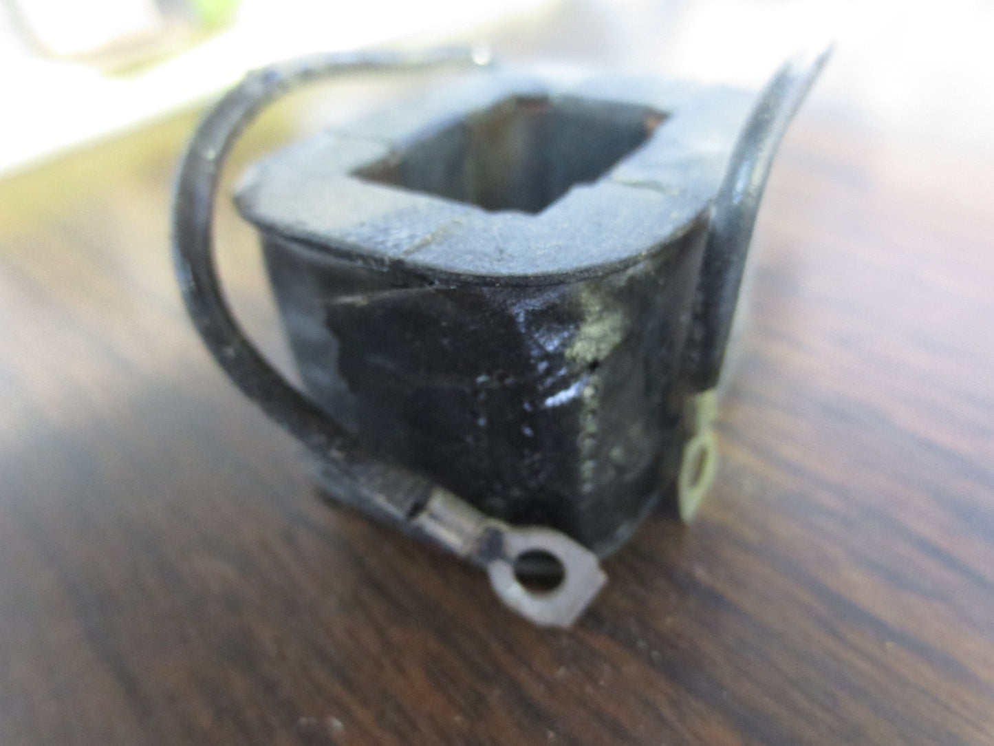 ALLEN-BRADLEY 0L01 OPERATING COIL 110V 60Hz / 95V 50Hz - NEW SURPLUS2