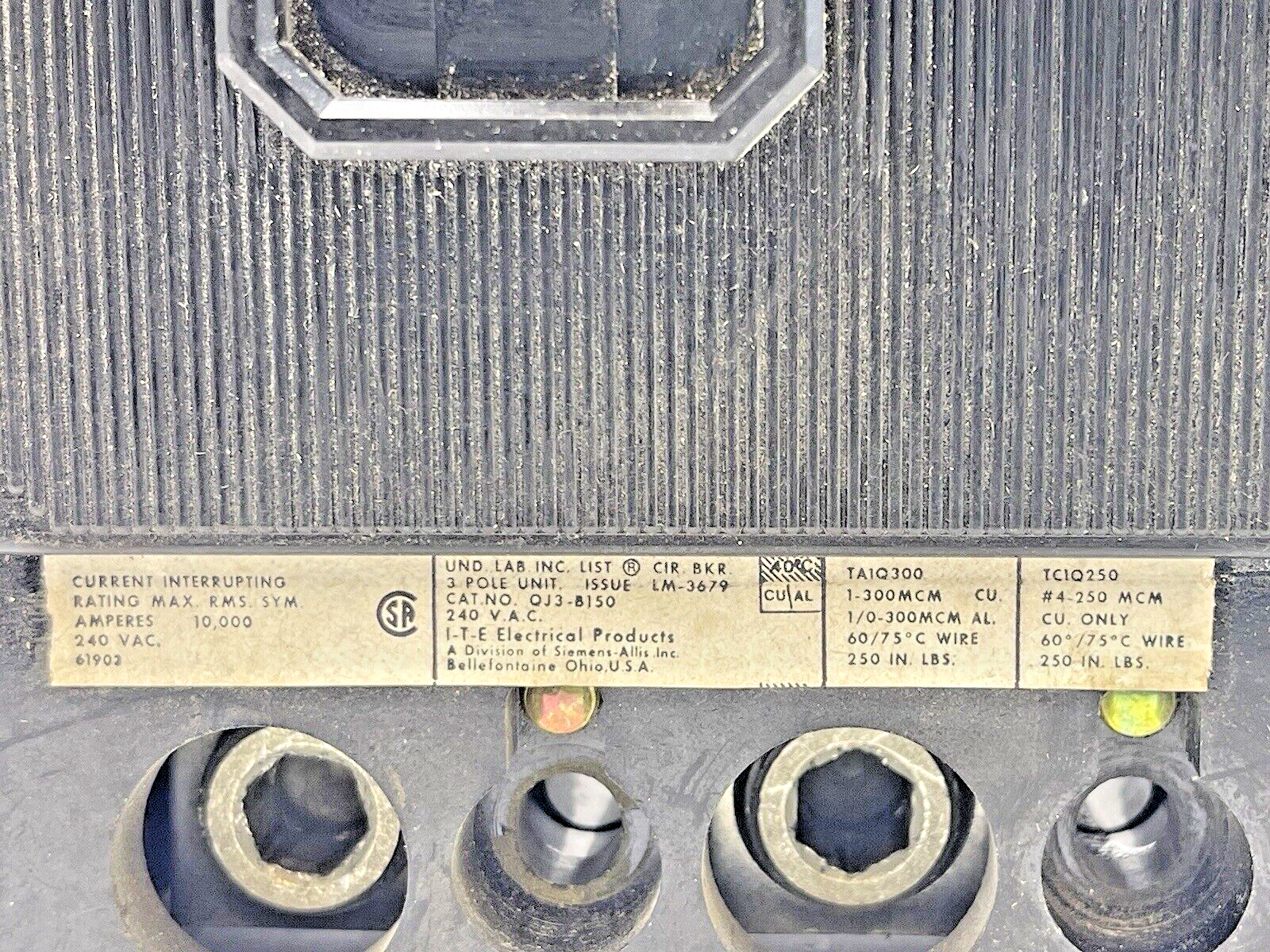 SIEMENS - ITE - QJ3-B150 - CIRCUIT BREAKER - 150A, 240 VAC, 3 POLE2