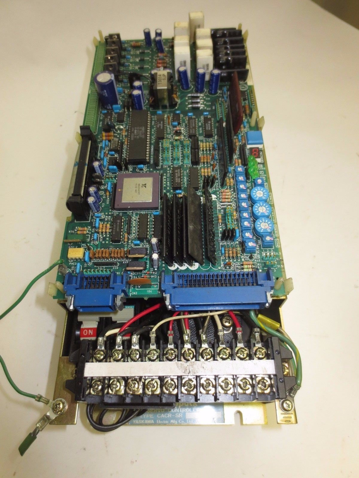 YASKAWA CACR-SR 15SZ1SSY232 SERVOPACK / SERVO CONTROLLER 2