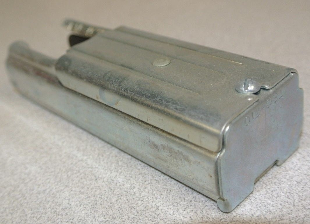 I-T-E IMPERIAL TEC710 END CAP for UNIVERSAL LIGHTING DUCT / 250V / NEW SURPLUS 2