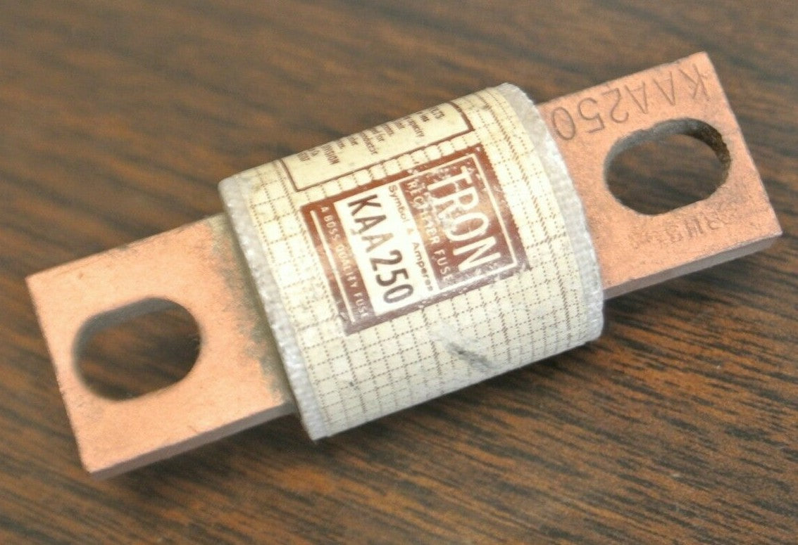 LOT of 10 / BUSSMANN / TRON KAA250 RECTIFIER FUSE / 250A / 130V / NEW SURPLUS1