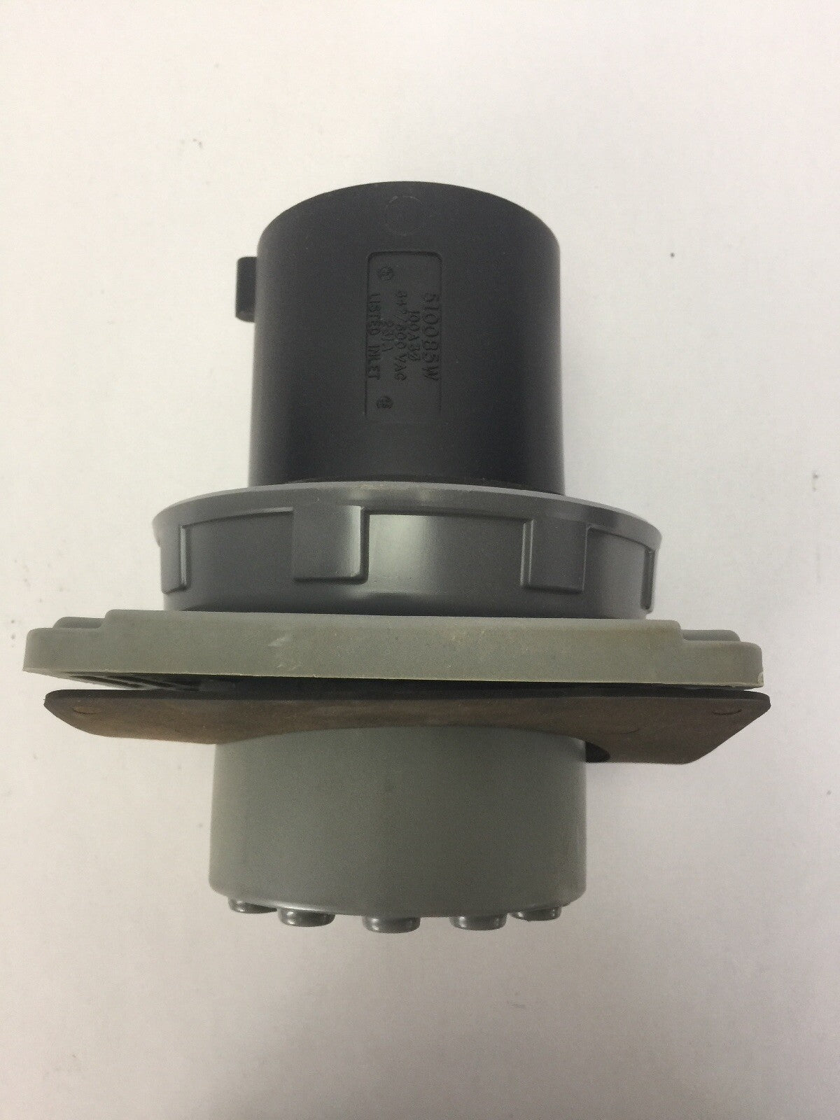 HUBBELL 4100B5W PIN & SLEEVE WATERTIGHT INLET 100A 600VAC 3 POLE 4 WIRE GROUNDIN0