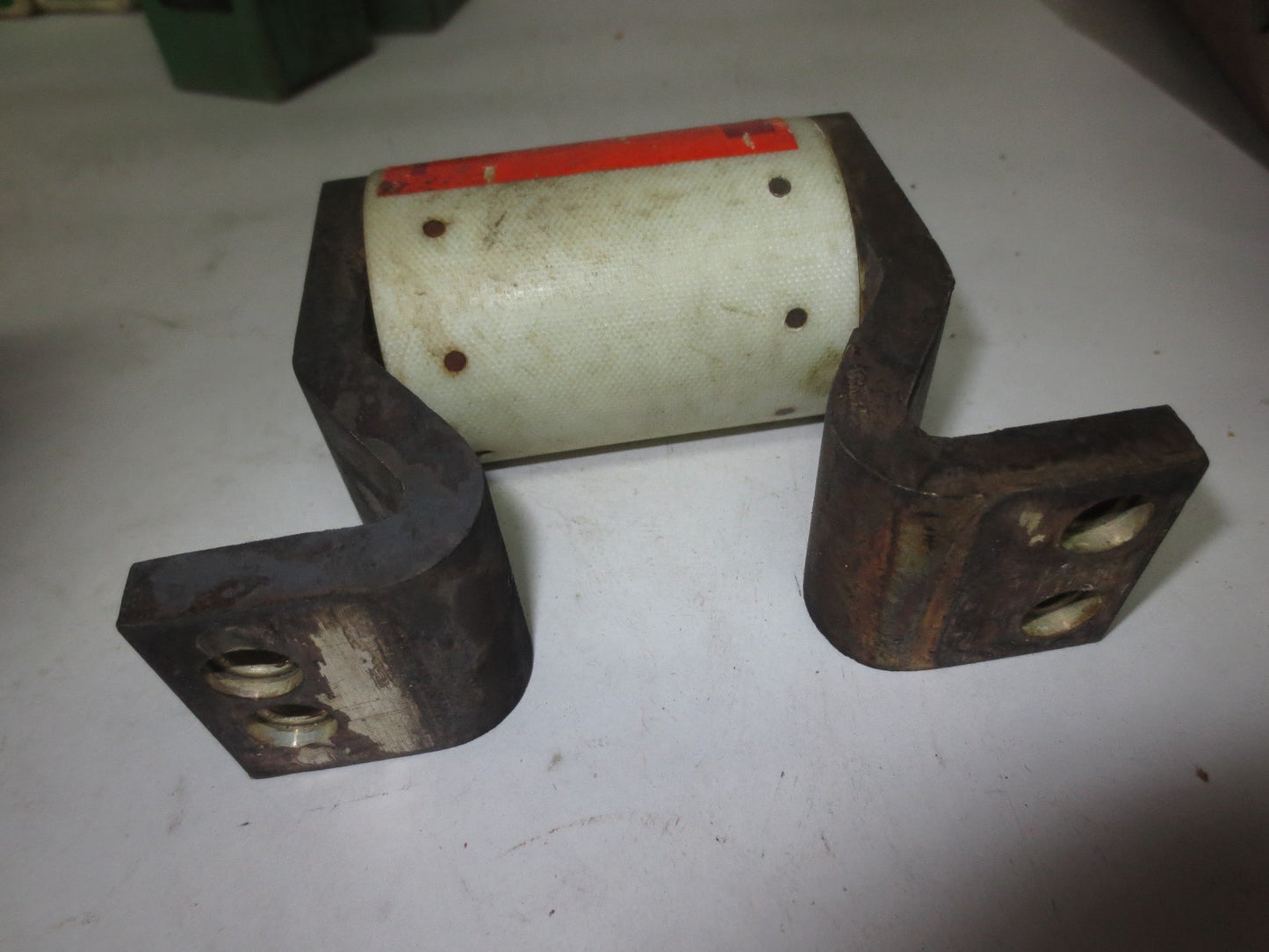 GOULD SHAWMUT A6MA FUSES, 600-800A - LOT of 32