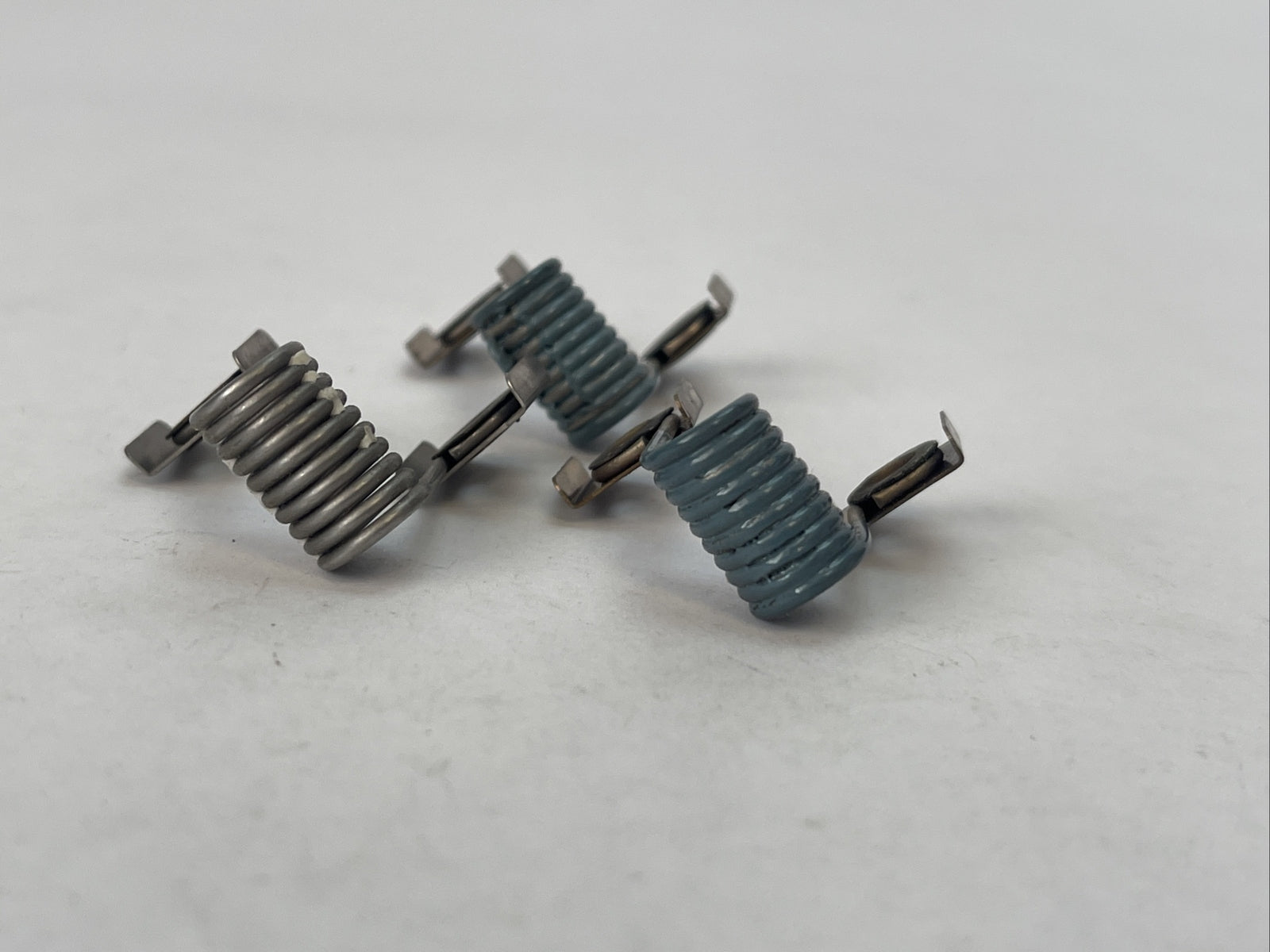 CLARK / SYLVANIA S3.3 HEATER (LOT OF 3)5